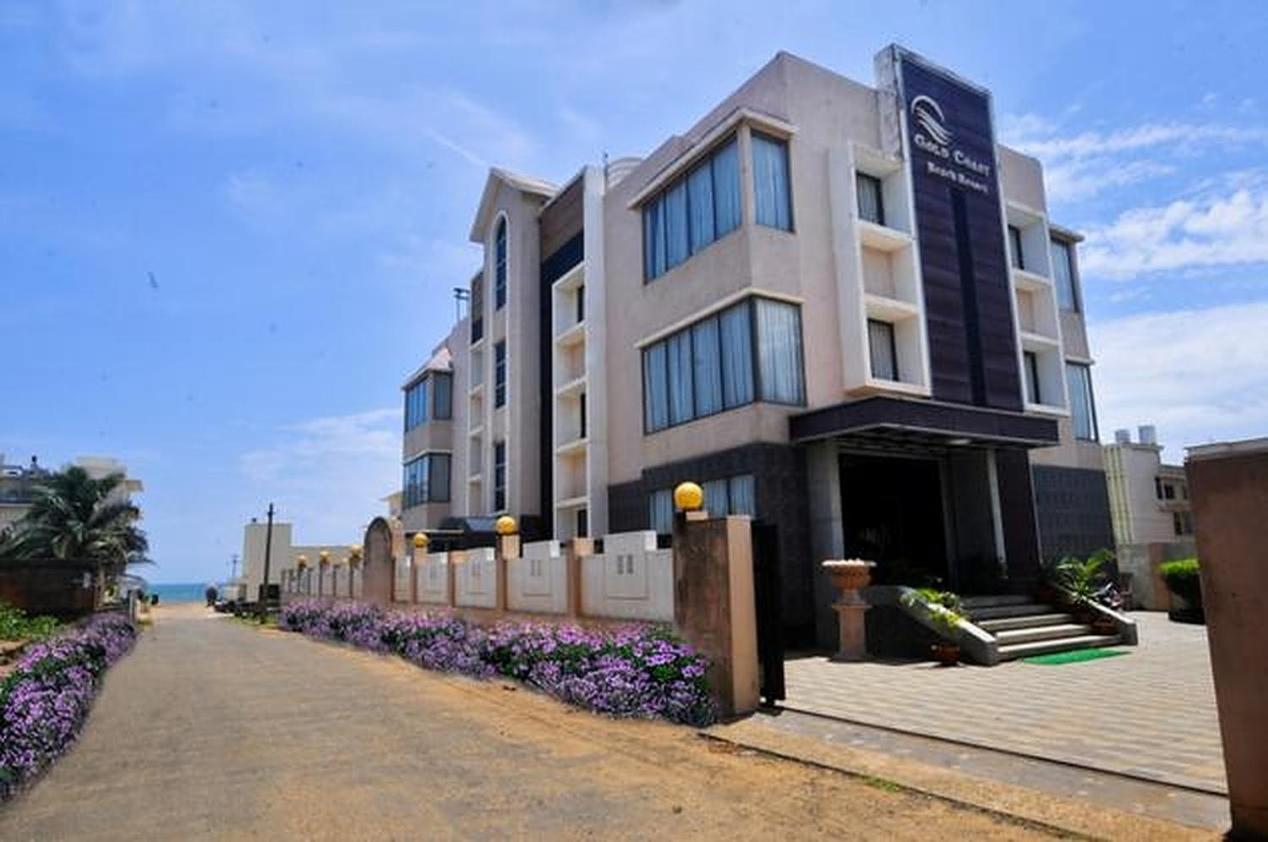 Gold Coast Beach Resort Puri Exteriör bild